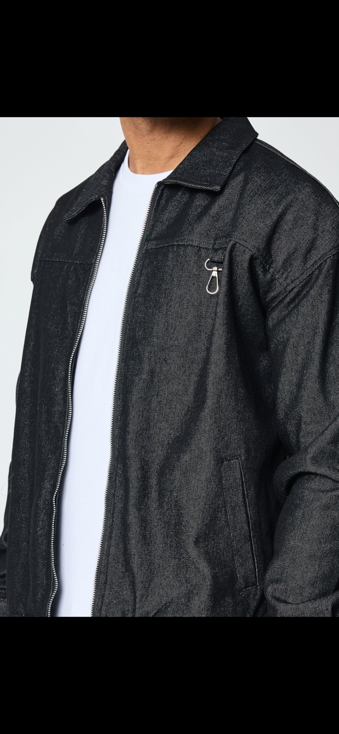 ENSEMBLE NOIR TEXTURÉ – VESTE ZIPPÉE & PANTALON DROIT