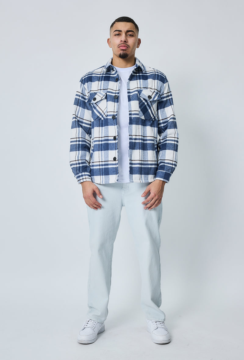 Chemise à carreaux d'hiver