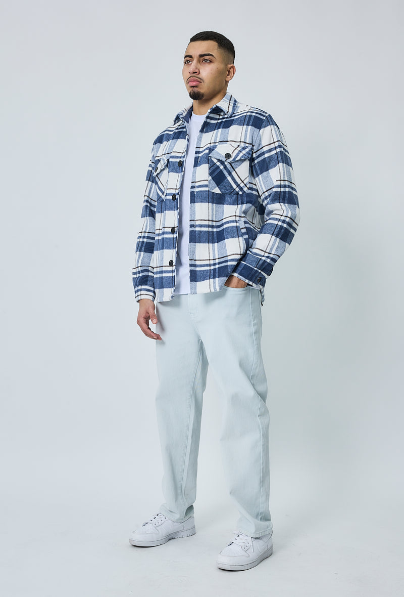 Chemise à carreaux d'hiver